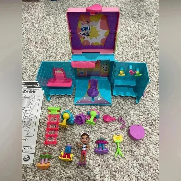 Gabby’s Dollhouse x2 Playsets BUNDLE! BOTH COMPLETE! EUC! - Picture 6 of 6